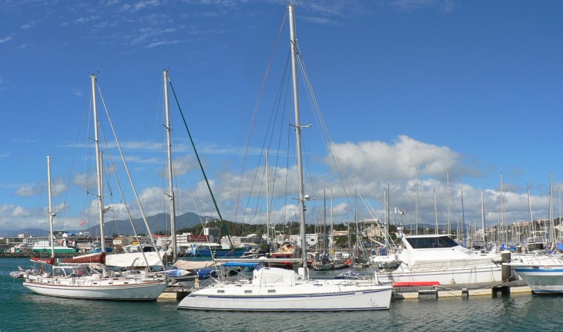 140- Imagine amarre au ponton a Port-Moselle 